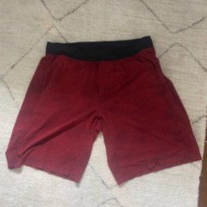 lululemon Mens, red bowline shorts, xL